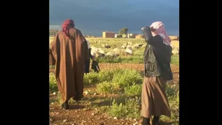 ولله لاروح ولاروح عل سحار البجورا دندنها