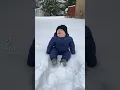 Download Lagu Baby talking in snow