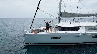 LIVE: OFF GRID CATAMARAN VS OFF GRID MONOHULL (why we switched)