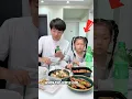 Gadis itu membantu ayahnya minum anggur. #lucu #videolucu #shotrs