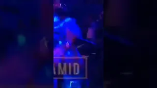 شابة شينوا تخرج عن صمته باغنية يبغيني عريانة 