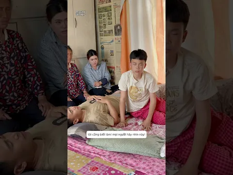 Cậu bé mớ ngủ làm những điều kì lạ