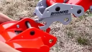 Quick On BH Bucket Connector Installation