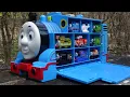 Download Lagu Big Thomas station \u0026 9 Trains ☆ Thomas \u0026 Friends hide and seek in park!