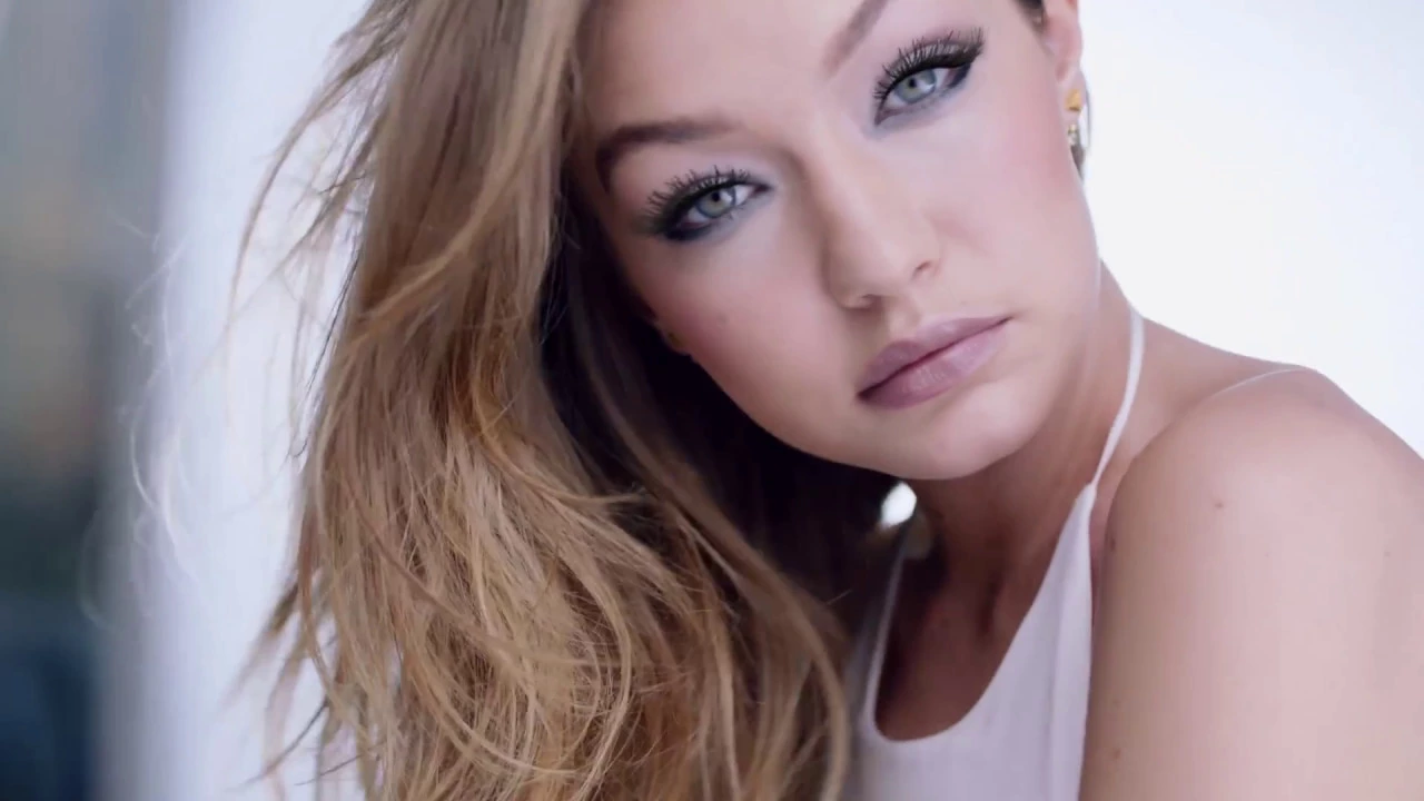 Halo Amici Balik lagi bareng aku Jiglyciouss tonton videonya dari awal sampai selesai yaaa hari ini . 