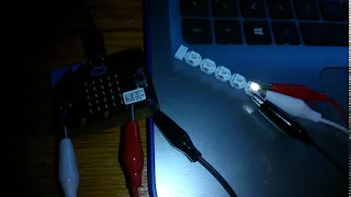 Microbit with a Neopixel