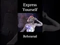 Lagu Madonna - Express Yourself (Rehearsal)