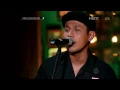 Download Lagu Superman Is Dead - Jadilah Legenda (Live at Music Everywhere) **