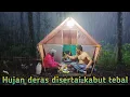 Download Lagu KAMPEREN IN ZWARE REGEN EN DICHTE MIST - HET RENOVEREN VAN EEN SCHUILPLAATS DIE WE IN HET BOS VONDEN