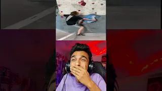 اذا ضحكت تخصر 