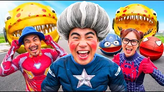 3 Real People vs. Pacman 3D Competitions! Which Team Will Win?