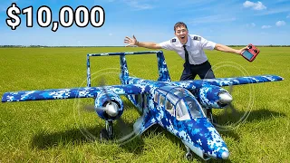 1 vs 10 000 RC Plane