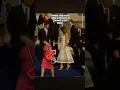 Melania Trump balances herself the model way