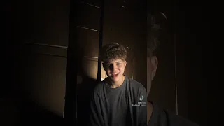 انت مين واسمك ايه ماشيه ليه رايحه فين 