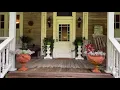 Mark Lowry gives you a tour of Brenda Gantt s BnB The Cottle House