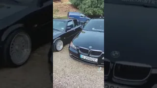 المكان اصبح مظلم 