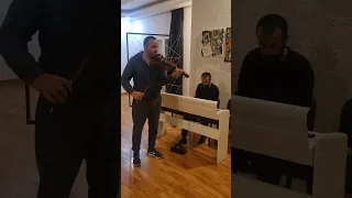 لا تبكي يا صغيري 