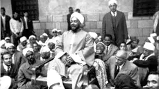 انا ابن الازهر الحانى انا الاسلام ربانى 