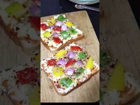 5 mins Instant Snacks Recipes in Tamil/Bread Pizza recipes/How to make Bread Pizza on Tawa Recipes