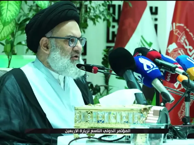 ⁣الجمع بين المحافظة على التراث وعدم الانقطاع عن الحداثة المناسبة | السيد محمد صادق الخرسان