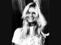 Download Lagu Kim Carnes - More Love