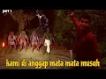 Download Lagu Grootvader Tombro valt de heks Nyai Sebrak aan