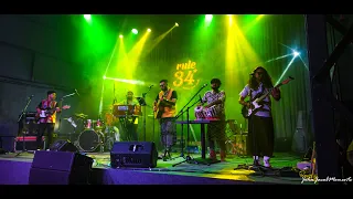 amhi bhi ghadlo abhang repost live at rule 34