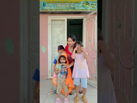 Kakak adek rebutan susu‼️