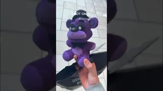 I GOT THE SHADOW FREDDY PLUSH RESTOCK AT HOT TOPIC