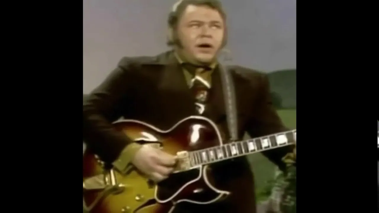 Roy Clark Folsom prison blues