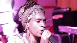 Download Miriam Simone- Mother earth Live Video MP3