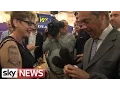 Download Lagu Nigel Farage Meets Woman With Tattoo Of His Face