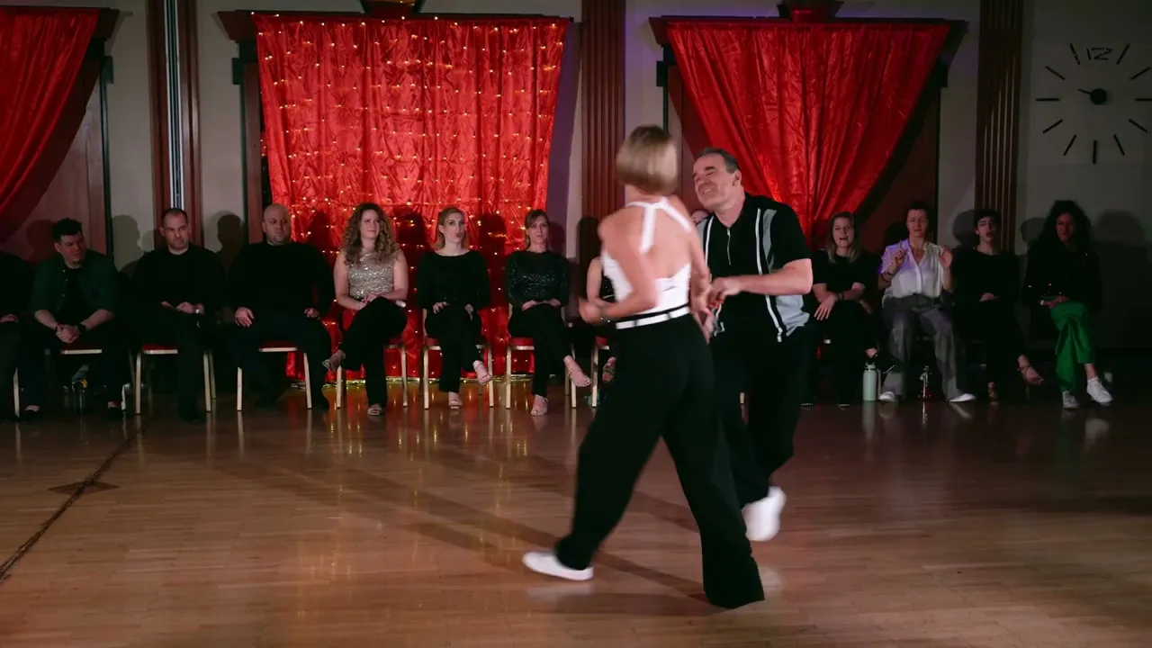 West Coast Swing Karácsonyi Gála 2025 JNJ   Rita és Ádám