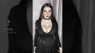 Simple Dimple.Sexy Trend big boobs#shorts##tiktok#trend#subscribe