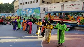 استعراض الننى الننى من احتفالات اكتوبر     دندنها