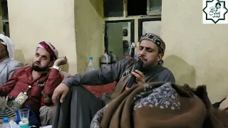 ليس الغريب غريب الشام واليمن   قصيده مؤثره جدا   المنشد صادق اليفرسي دندنها