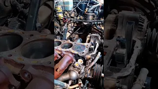 صوت طقطقة في المكينه صيانة سيارات تفتفه السيارات جيب لاندكروزر 