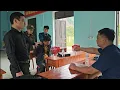 Download Lagu The kind policeman together with the kind man Xabi made a plan to catch the robber. ly tu tay