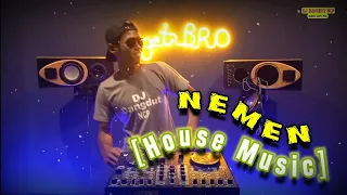 Download DJ Nemen _ Ngomongo Njalukmu piye _ Bass Gurih [House Music] MP3