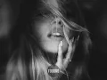 Download Lagu ömer bükülmezoglu - nure ( remix version)