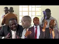 Download Lagu ADVOCAAT VALT U UCC AAN WAAROM BESCHULDIGT U DEAN LUBOWA?