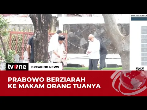 Momen Prabowo Berdoa di Makam Ibunda & Ayah