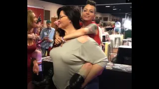 amazon amanda and mikayla miles piggyback