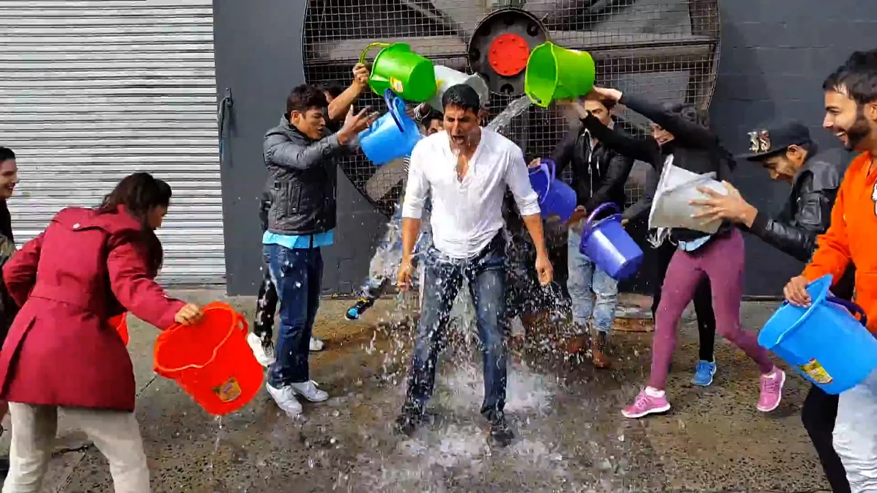 Bollywood Celebrities take the ALS Ice Bucket Water Challenge!