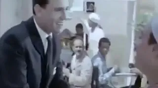 يا عيني قلبي جرى ايه الدنيا حلو ت كده ليه دندنها