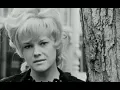 Download Lagu Eva Pilarová - Cesta končí (You Don't Own Me) (klip) (1969)