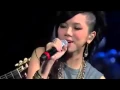 Download Lagu G.E.M.(鄧紫棋) 與 Jason Mraz - Lucky 中文版 Mandarin ver. (Live)