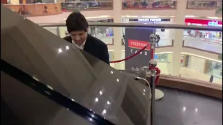 تتر برنامج الكاميرا في الملعب بمول ستي ستارز لعازف البيانو محمد نجيب دندنها