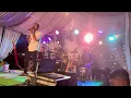 Download Lagu Chiếc lá mùa đông ( khách ca đám cưới )