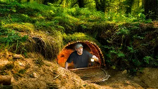 Building a Warm and Cozy Dugout for Survival. Log Shelter, Secret cave, Bushcraft